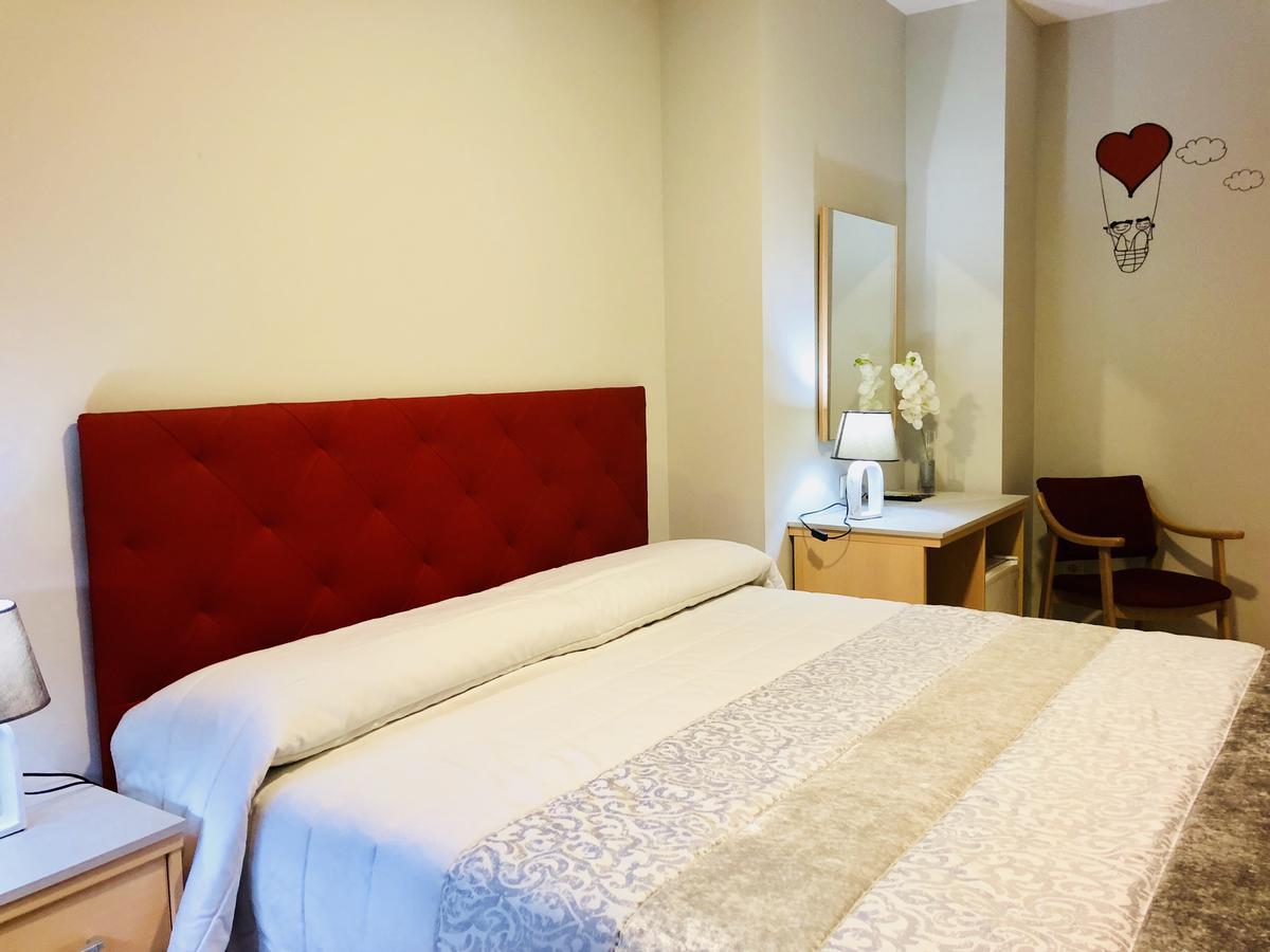 Hotel Vinas 17 Teruel Exteriör bild