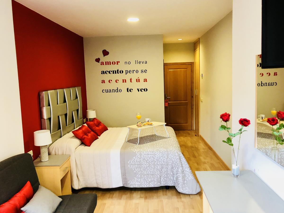 Hotel Vinas 17 Teruel Exteriör bild